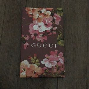 AUTHENTIC GUCCI CASE!